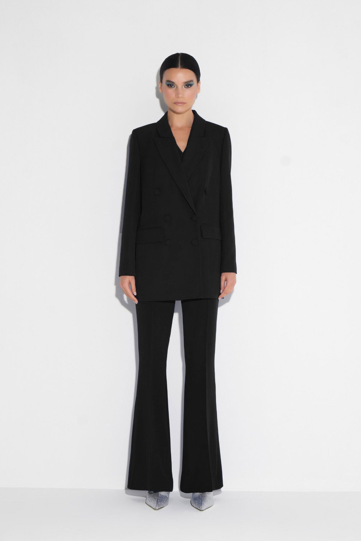 DELTA VEST & MIRA JACKET & CALVA TROUSERS SUIT