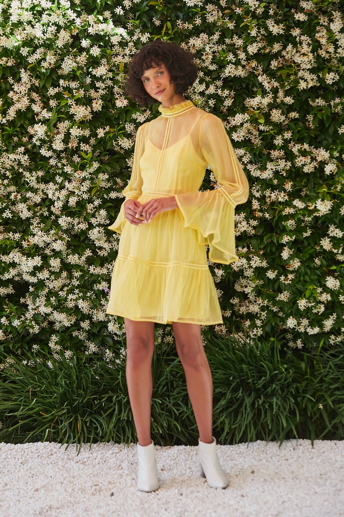 PRETTY DRESS